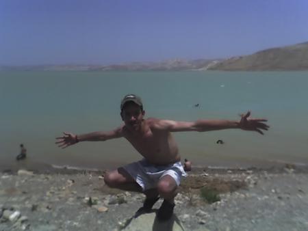 narii lock_lock mchamich yadih fihom dra3 9olo tbarkalah akhoti