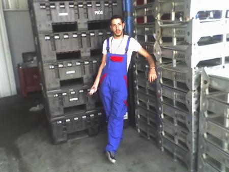 bssaraha wach ja m3aya solobite hhhh iwa chno radi dir dyal charika sif 3lik tlabsso